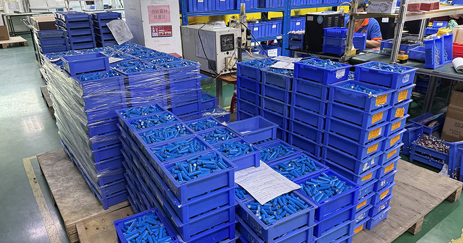 3.2V 26650 cylindrical battery factory